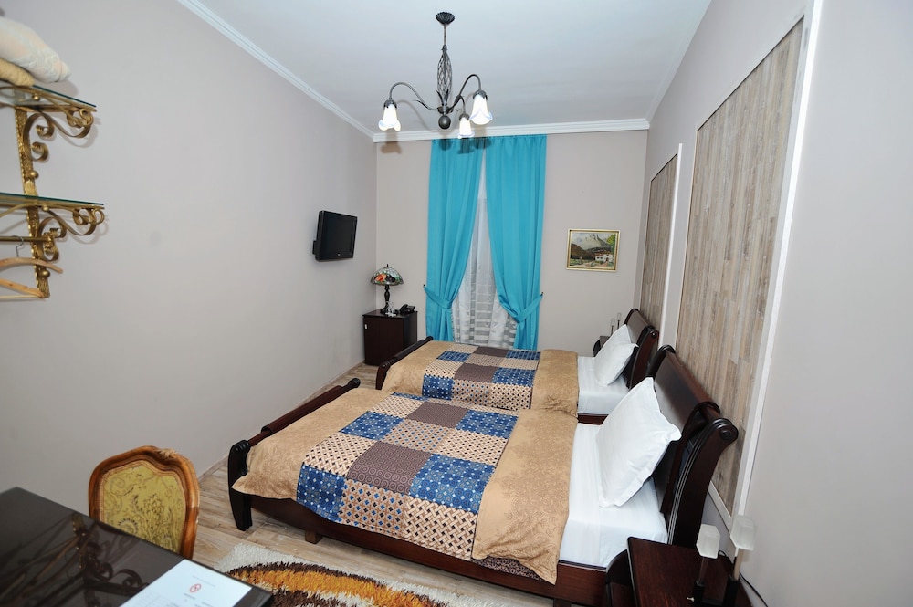 Classic Twin Room, 1 Large Twin Bed
