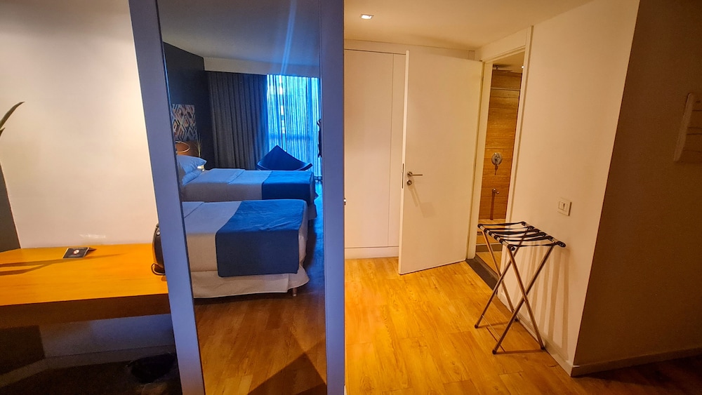 Standard Room, 2 Twin Beds photo 3