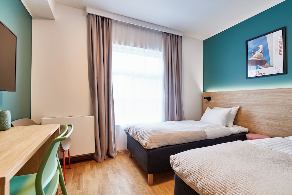 Available room