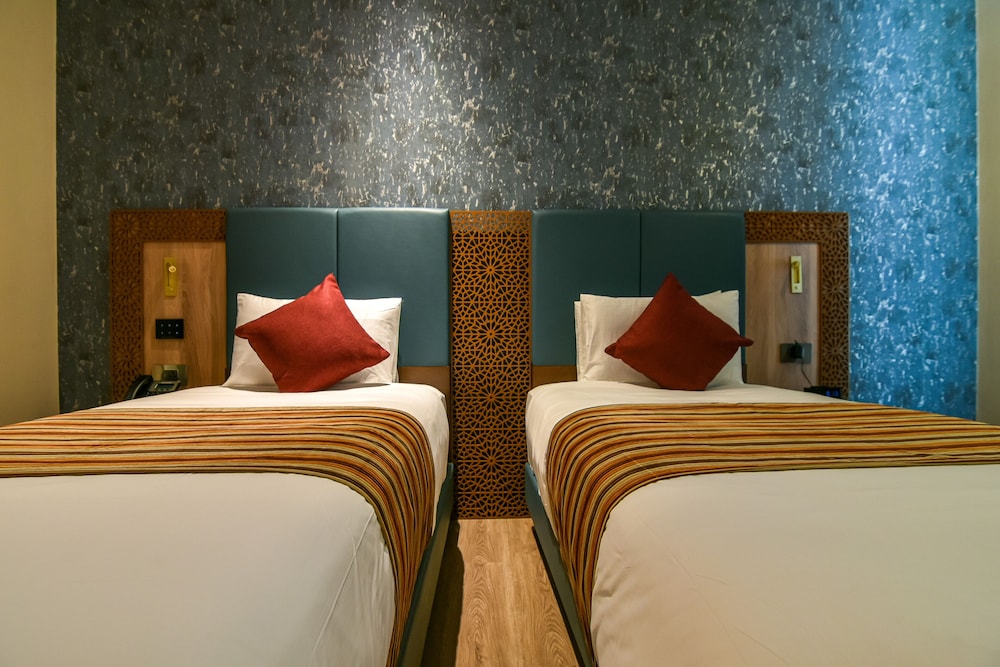 Deluxe Room, 2 Twin Beds - Photo 3