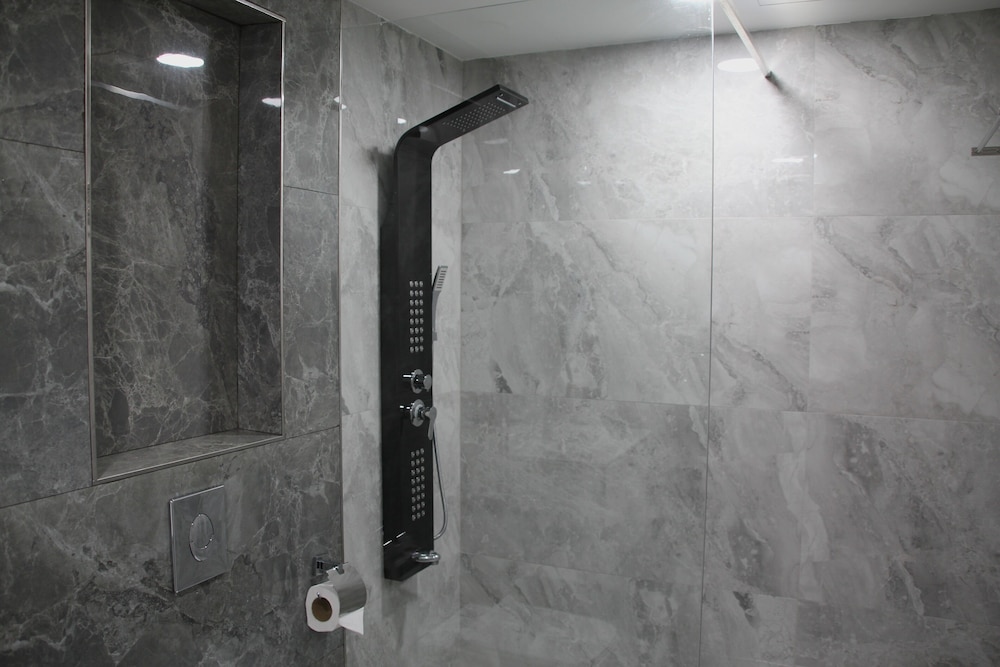 Standard Room - Photo 2