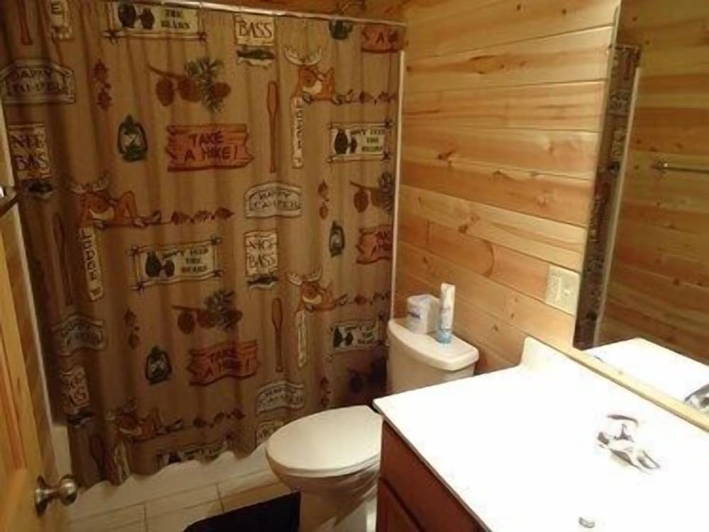 Cabin, 2 Bedrooms photo 3