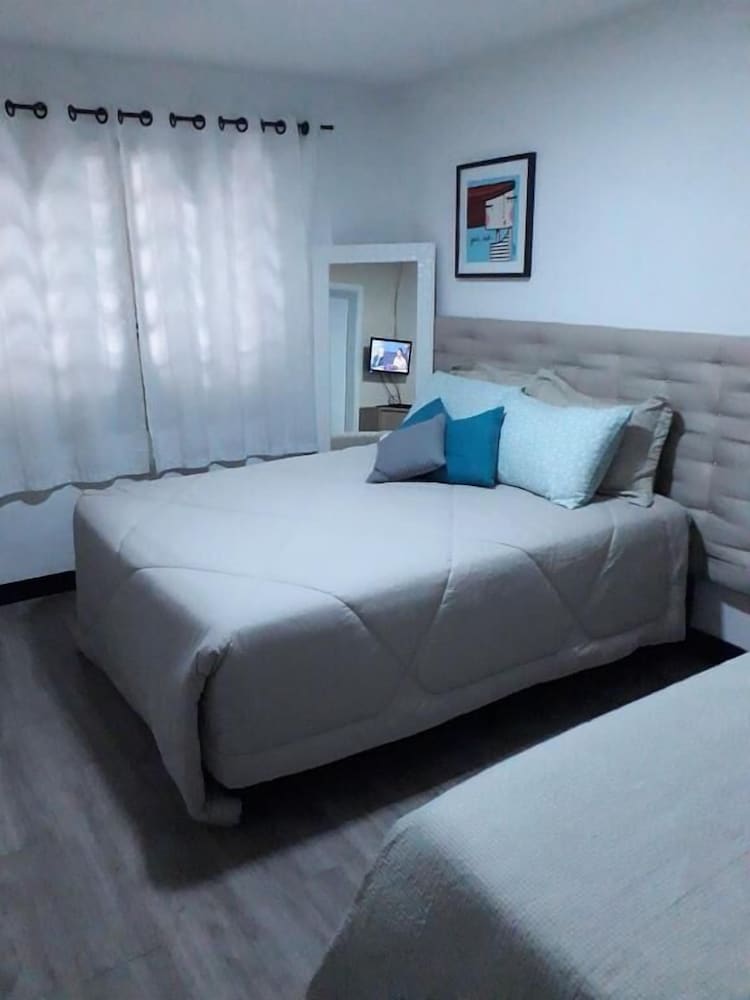 City Suite, Multiple Beds, Non Smoking photo 3