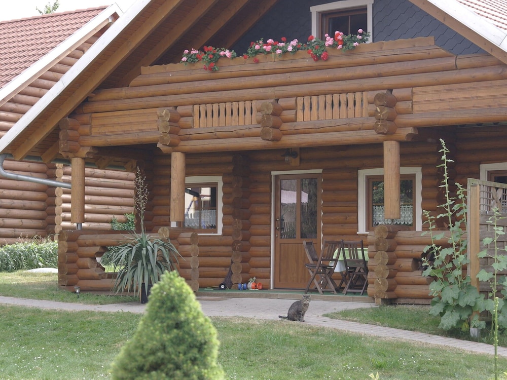 Classic House, 3 Bedrooms photo 2
