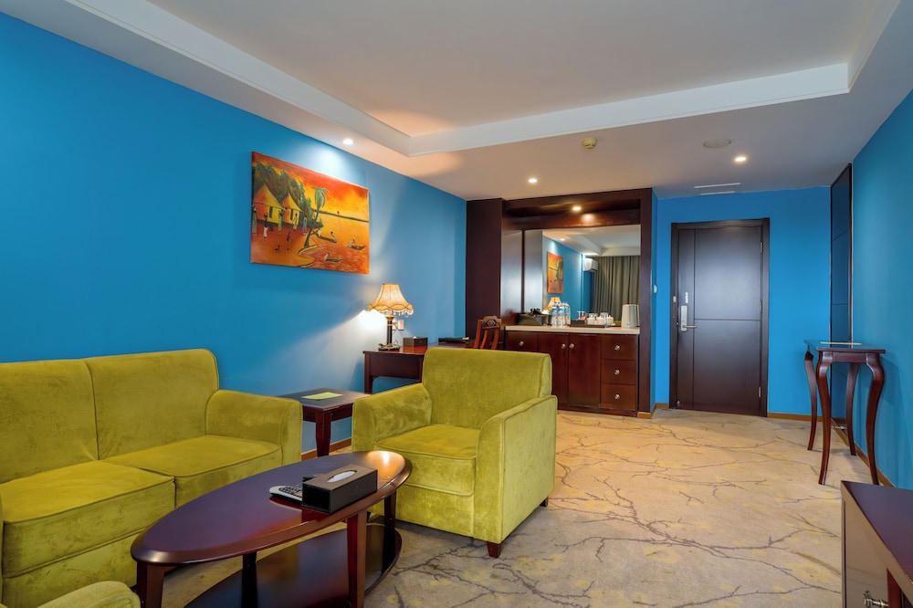 Business Single Room, Balcony, Sea View photo 2