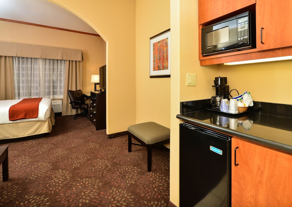 Suite, 1 King Bed (Extra Living Area) - Photo 3