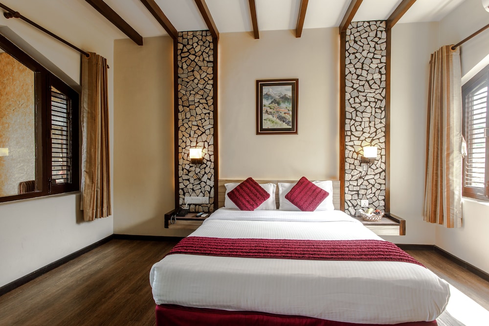 Deluxe Double or Twin Room, Garden View