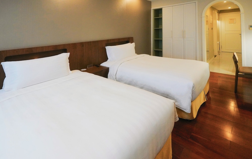 Studio Executive Two Beds