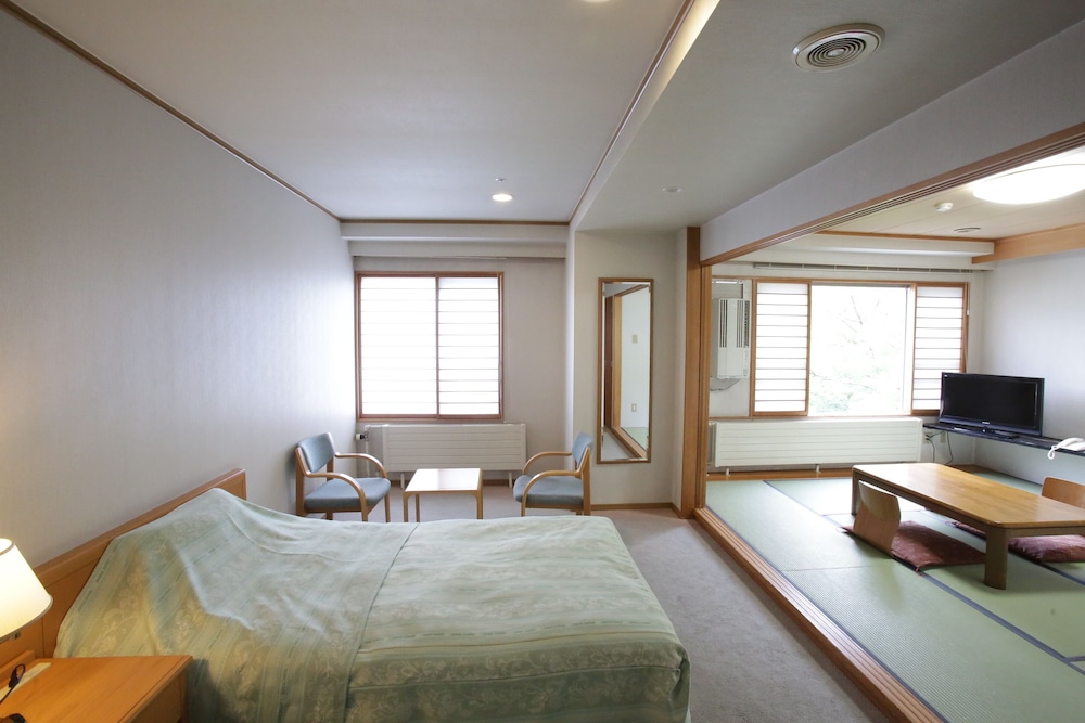 Deluxe Japanese Western Type Room