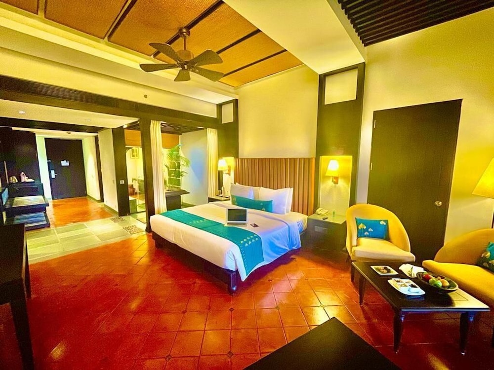 Club Room