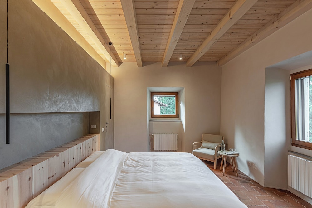 Double Room, Private Bathroom, Garden View