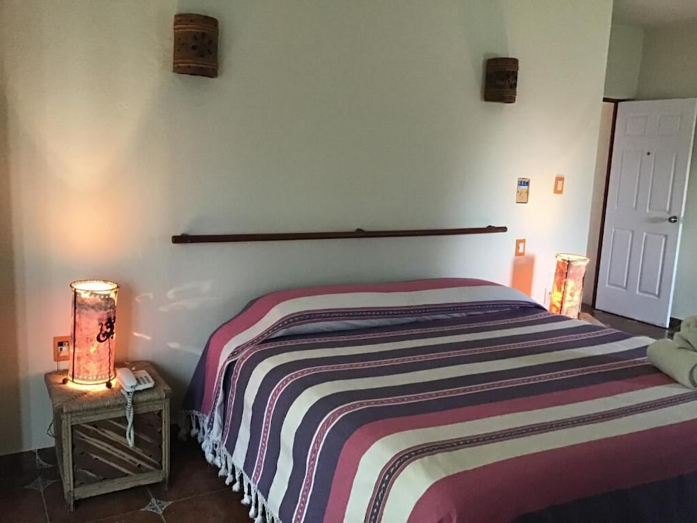 Basic Single Room photo 1