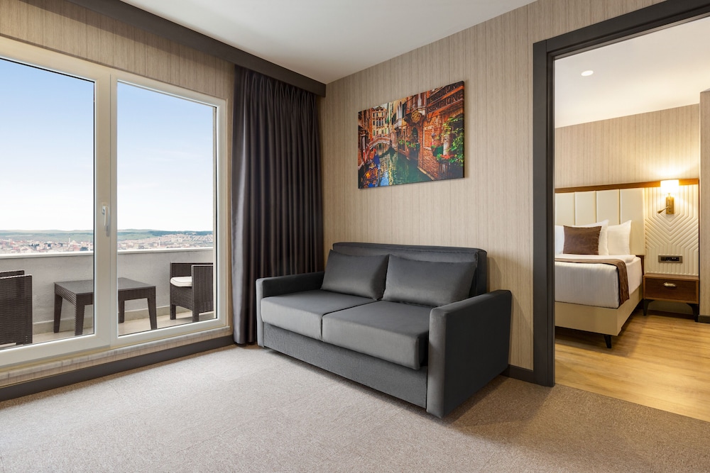 Junior Suite - Photo 2