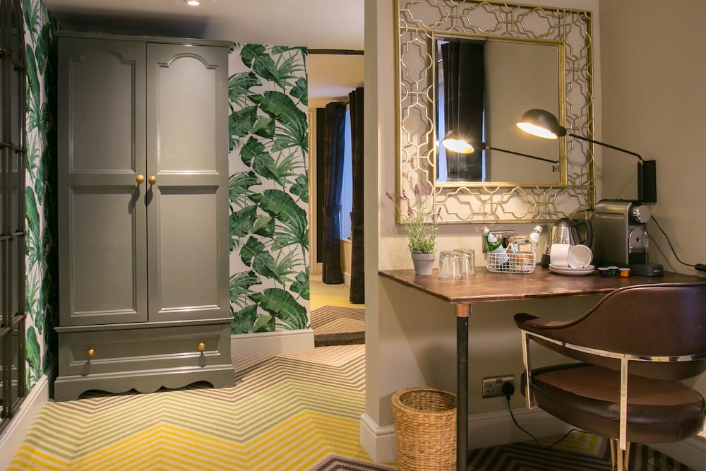 Studio Suite photo 1