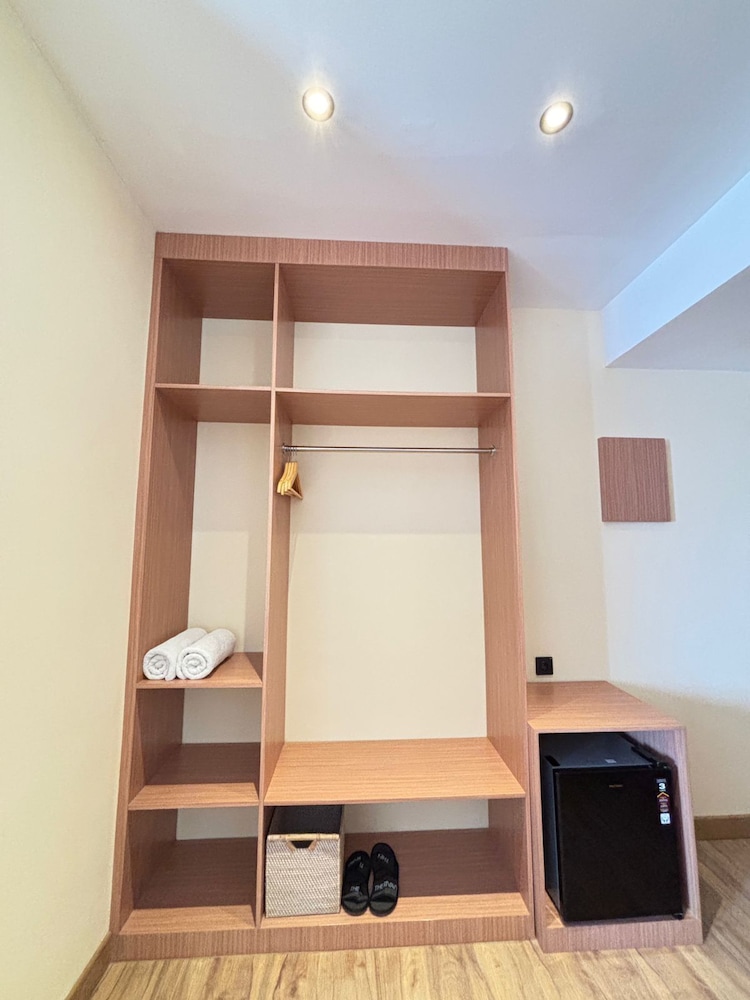 Junior Suite, 1 Bedroom - Photo 17