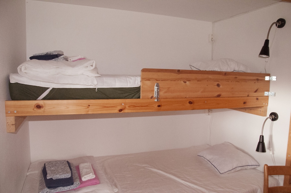 Cabin, Shared Bathroom (Private WC) photo 3