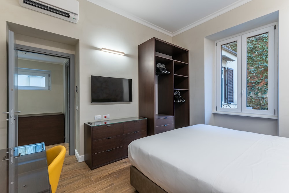 Apartment (Colosseo) photo 2