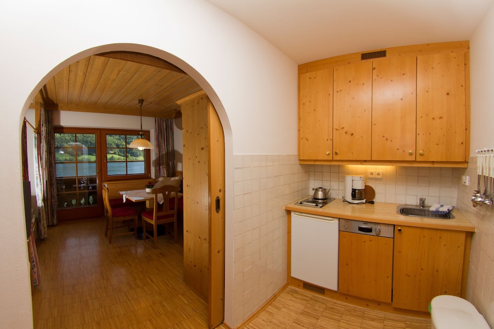 Studio, 1 Bedroom, Balcony, Lake View (incl. Cleaning fee) photo 2