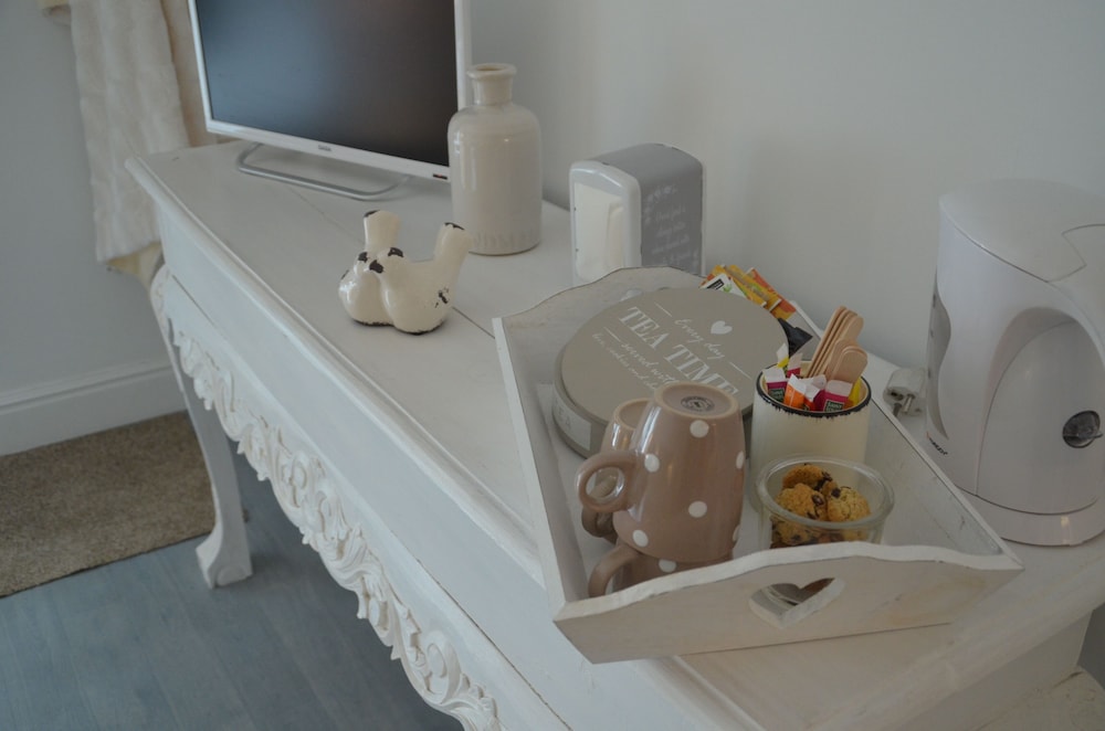 Family Room (1) photo 2