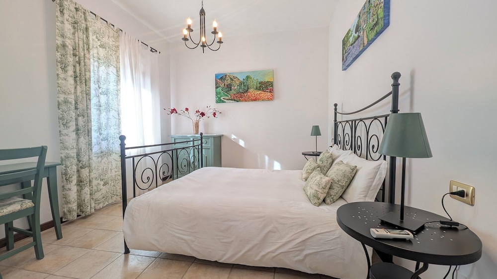 Romantic Double Room