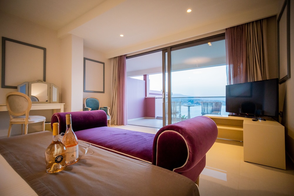 Panoramic Suite, Balcony, Sea View