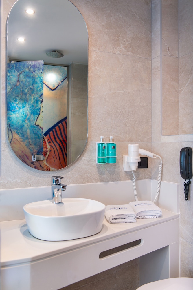Suite with Outdoor Whirlpool (5 persons) - Photo 18