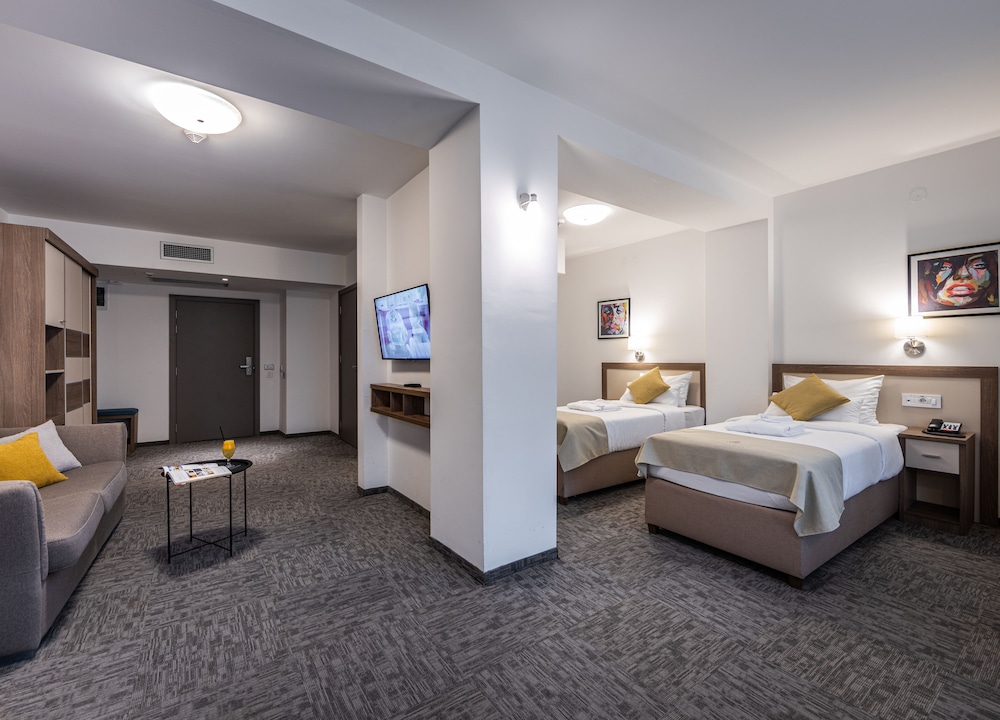 Junior Suite, Terrace - Photo 7
