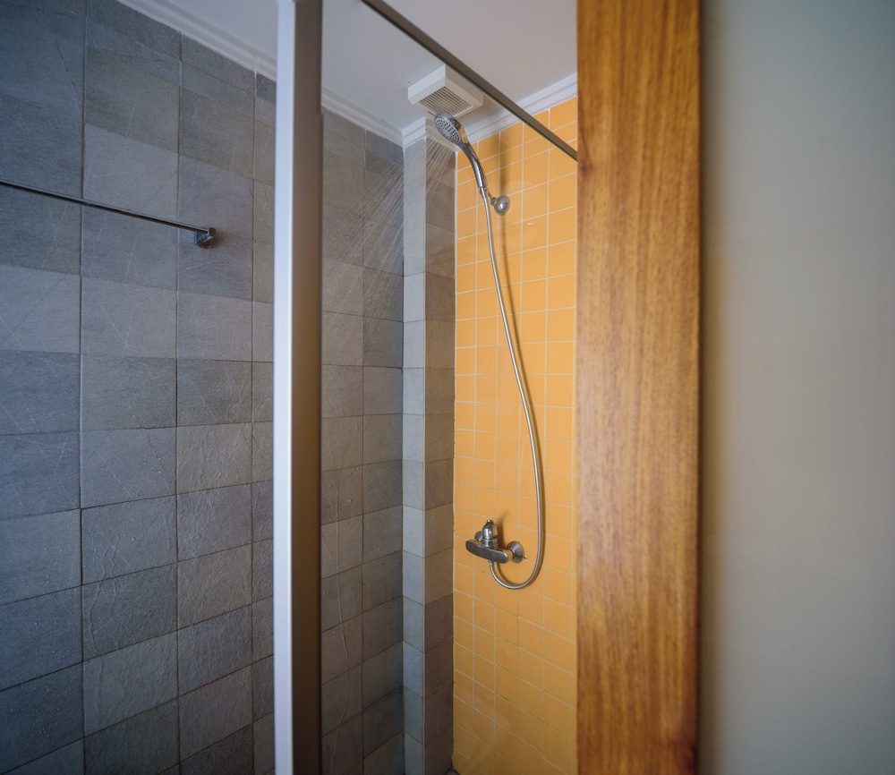 Double or Twin Room, Garden View (No Balcony) - Photo 2