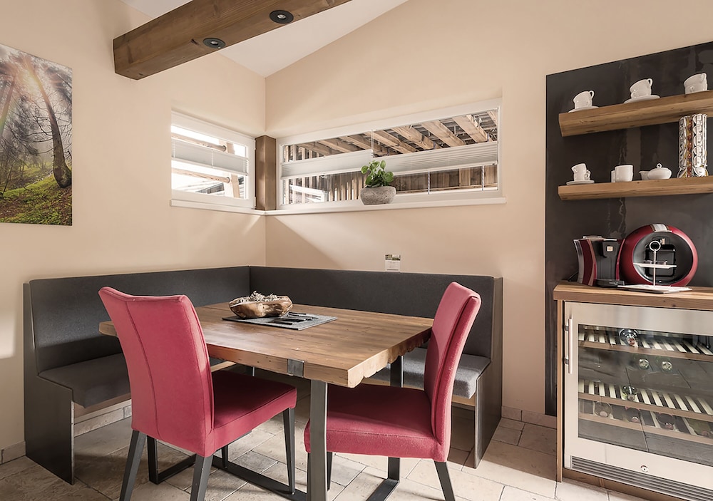 Family House, 2 Bedrooms, Fireplace, Mountain View photo 3