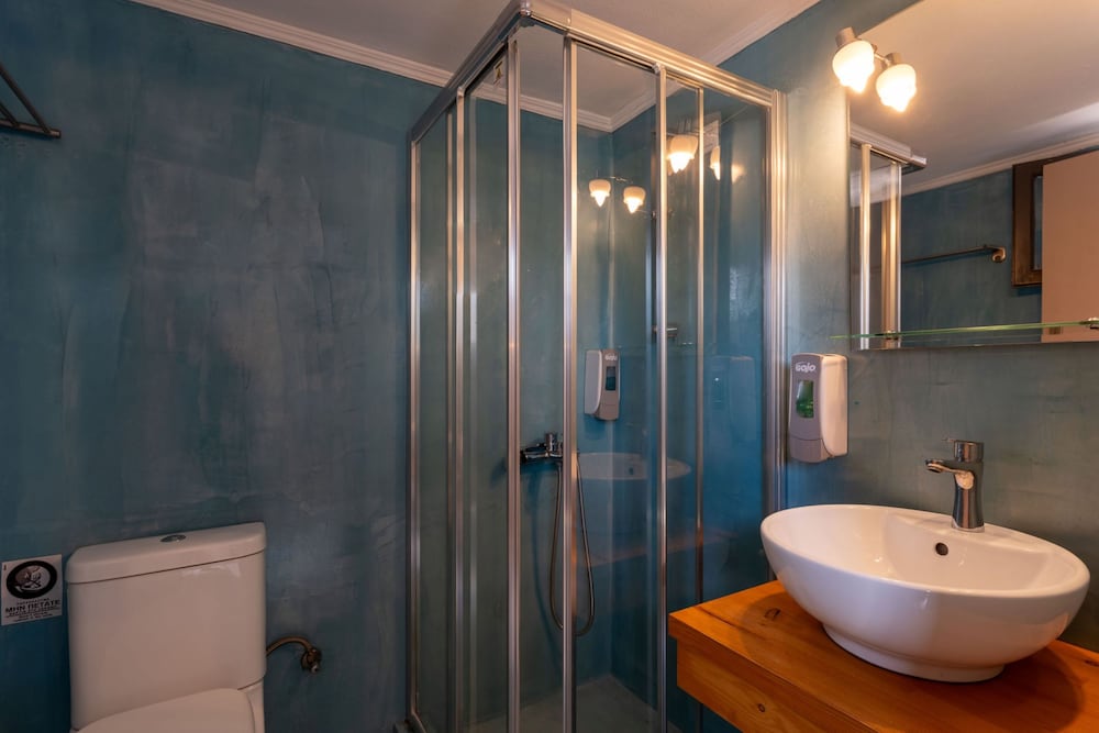 Triple Room - Photo 6