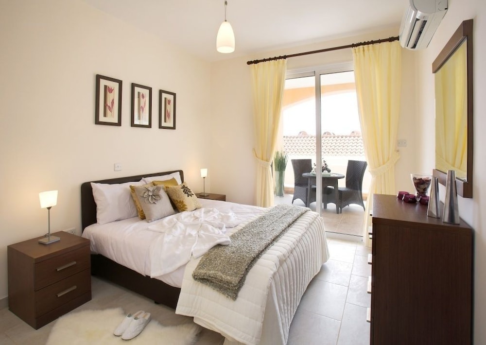 Condo, 1 Bedroom