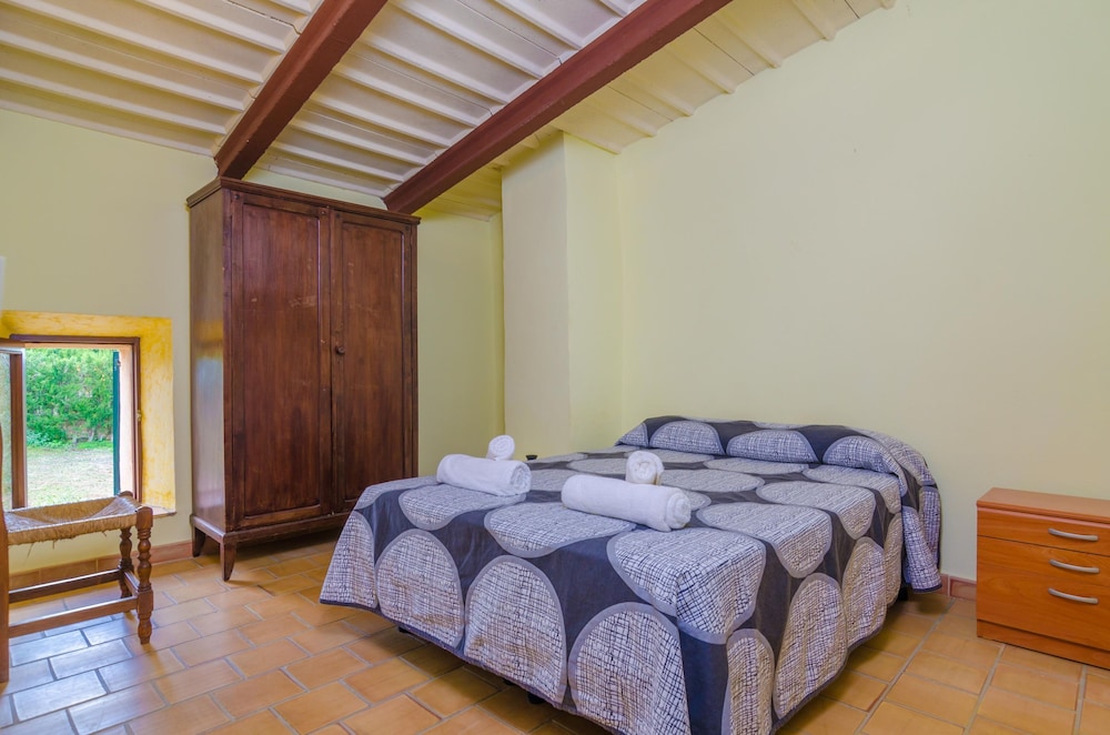 Villa photo 3
