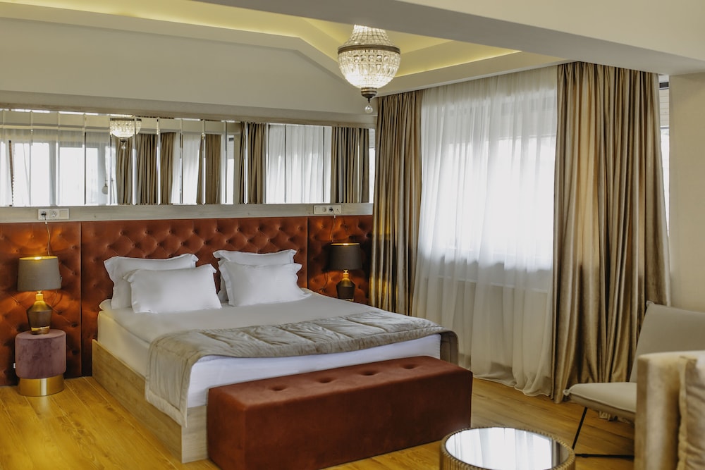 Deluxe Double Room photo 2