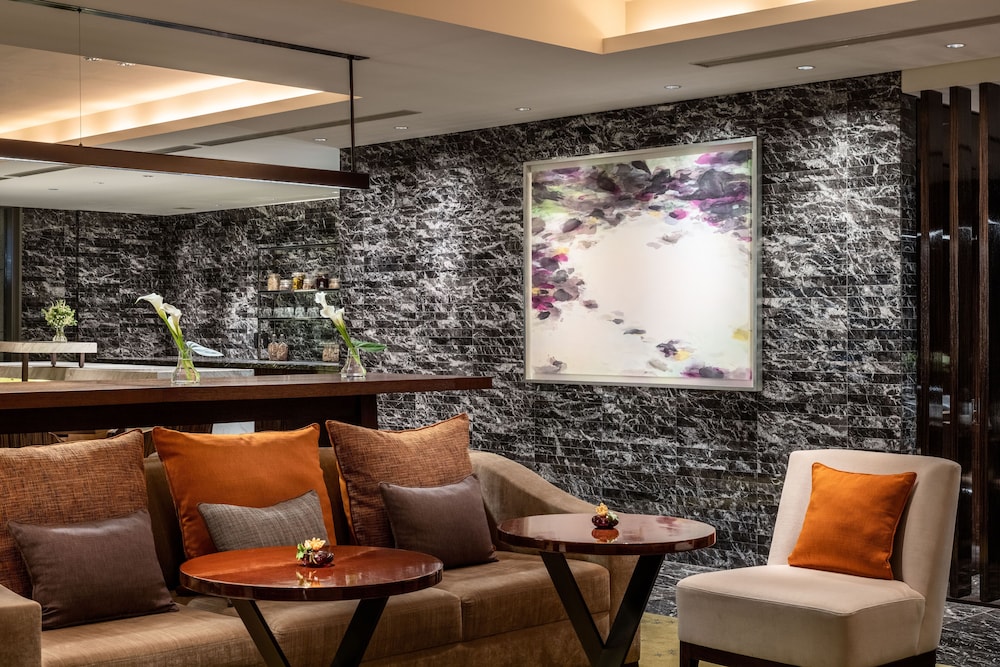 Premier Suite Twin - Photo 5