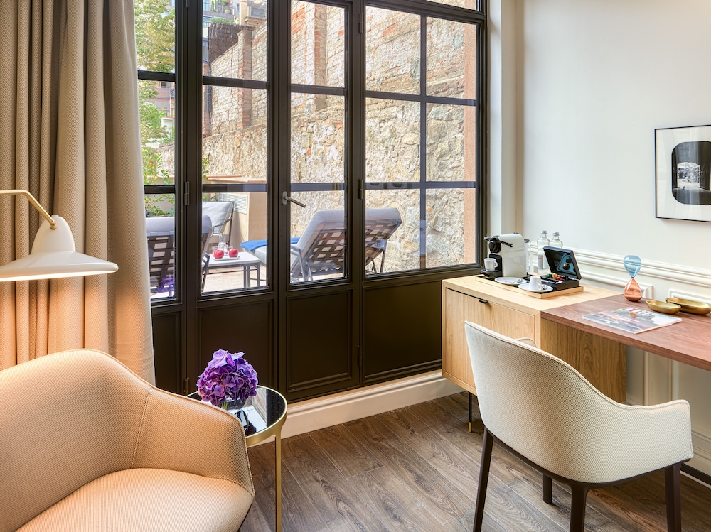 Deluxe Double Room, Terrace, Garden View