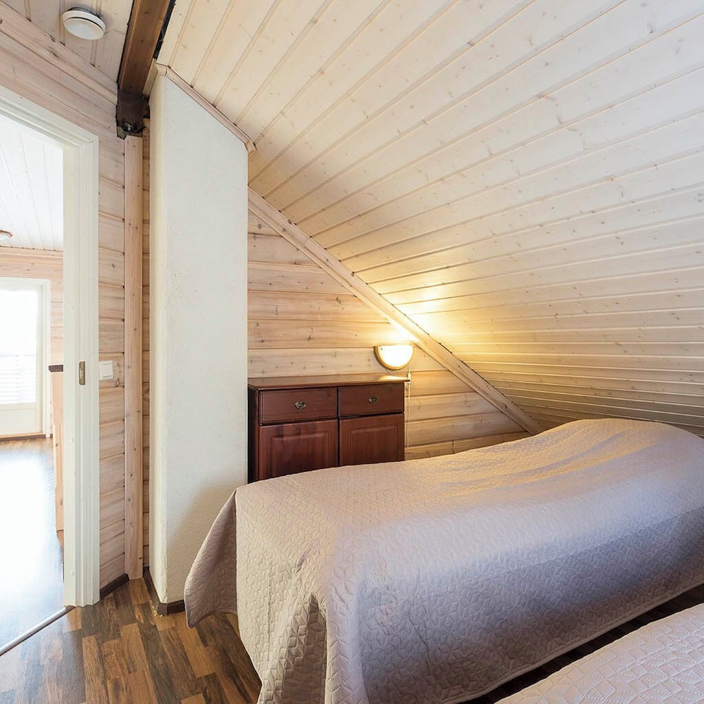 Cottage, 3 Bedrooms, Balcony photo 1