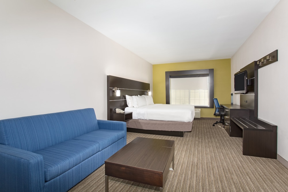 Suite, Multiple Beds - Photo 2