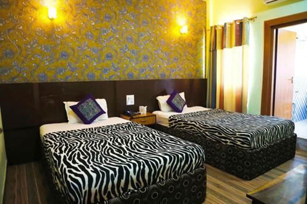 Deluxe Double or Twin Room, Non Smoking photo 1