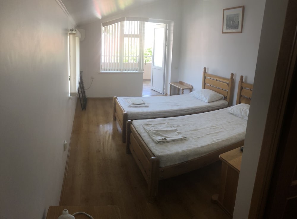 Standard Twin Room, Mountain View photo 1