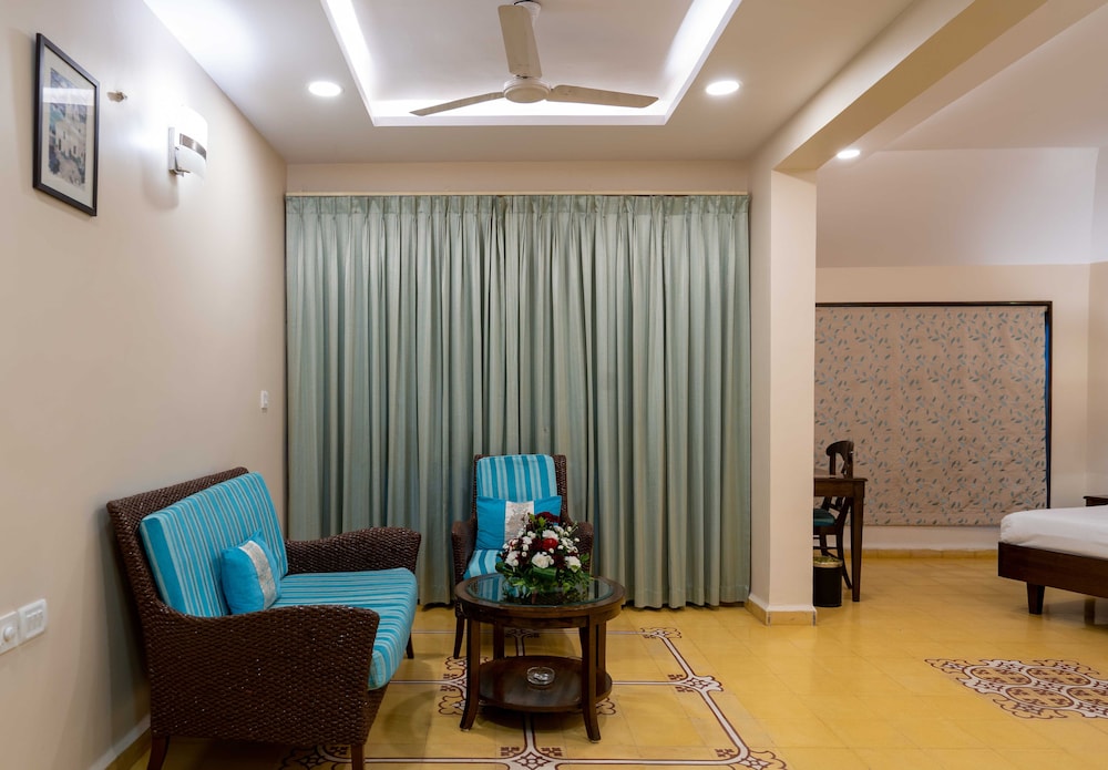 Executive Room - Photo 2