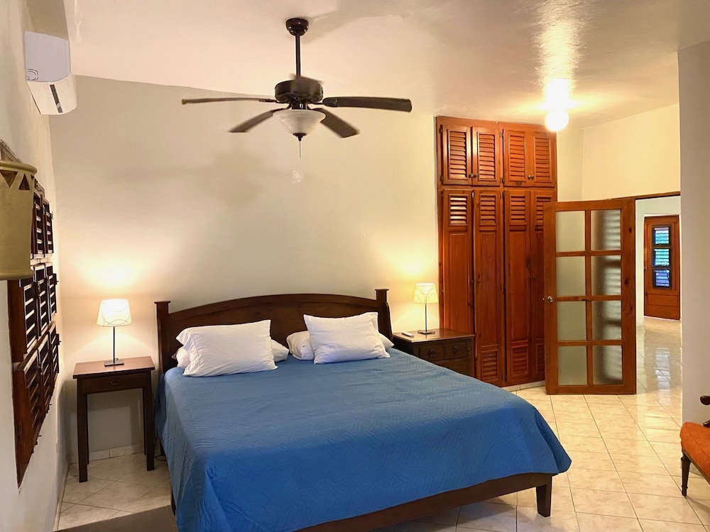 Hummingbird Suite photo 2