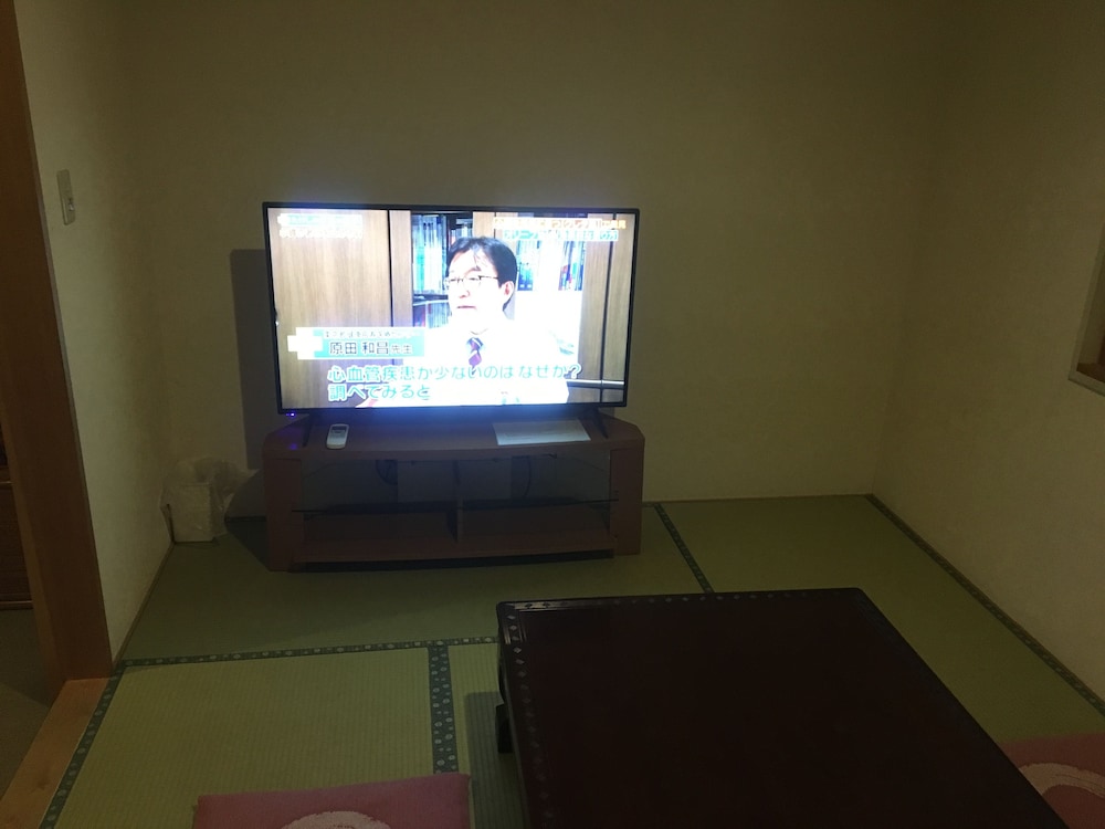 Japanese Western Style Room - Photo 4