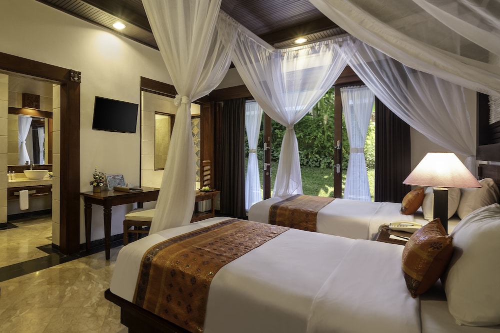 Deluxe Room - Photo 2