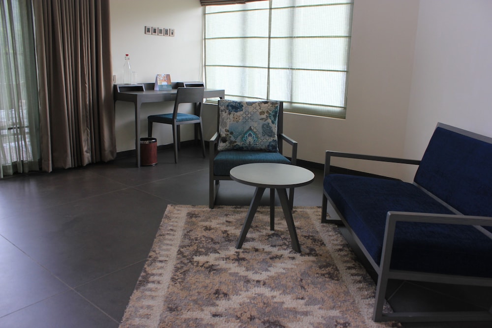 Luxury Room - Photo 2