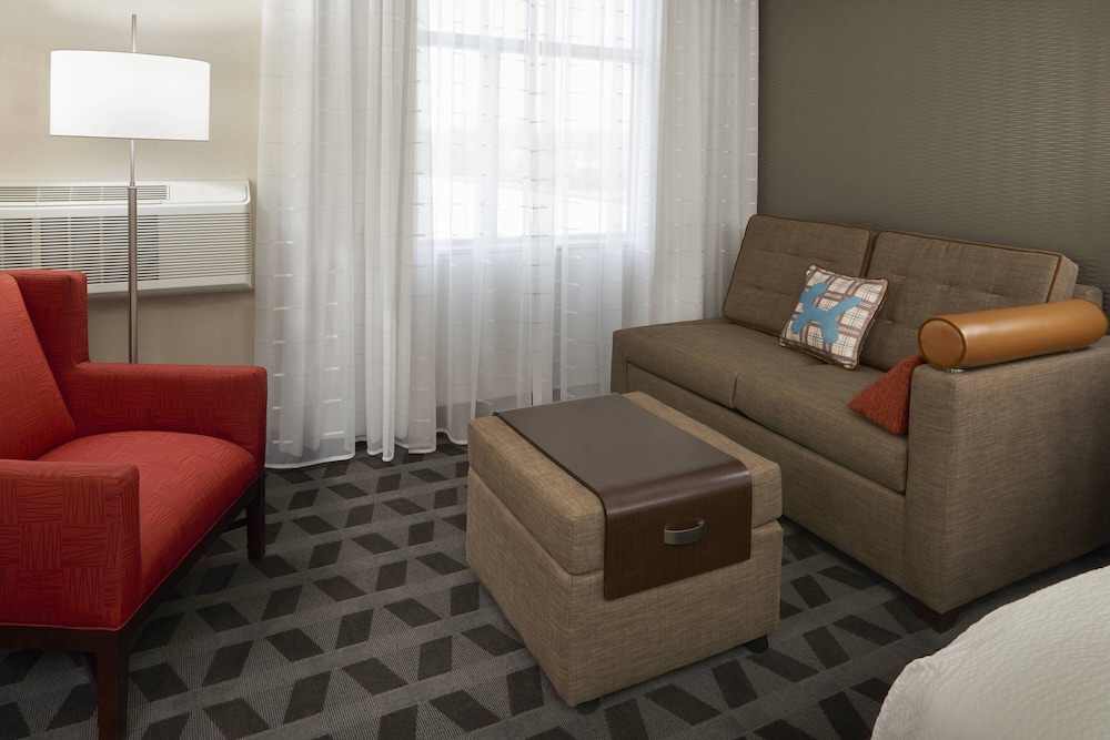 Studio, 1 King Bed with Sofa bed photo 1