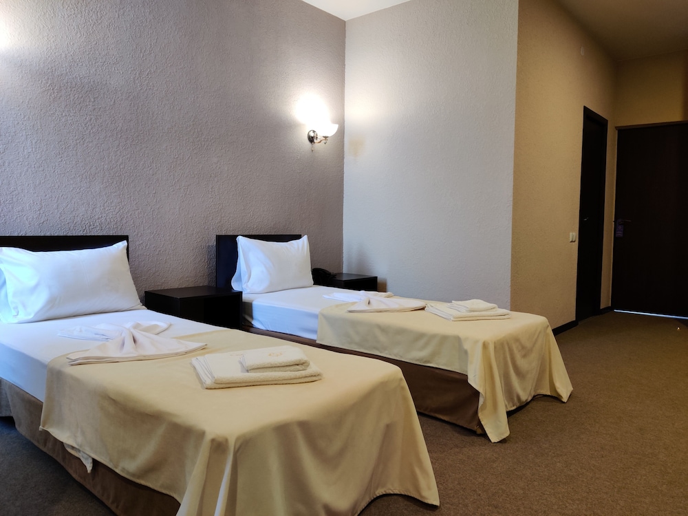Standard Twin Room photo 1