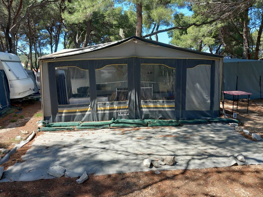 Shared Dormitory, 1 Bedroom, Smoking, Patio photo 1