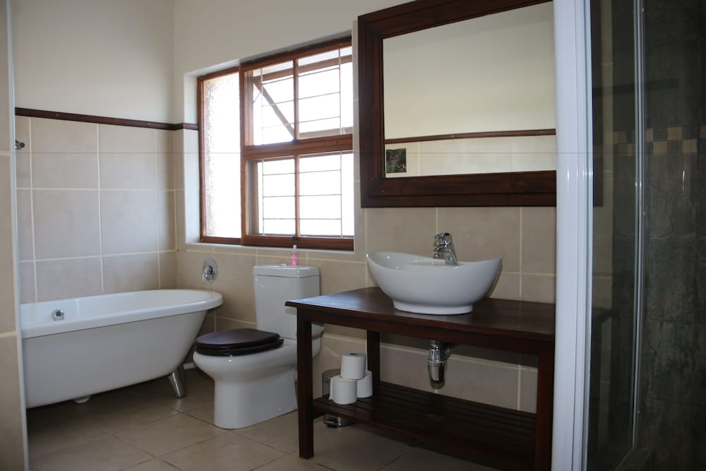 Family Room photo 2