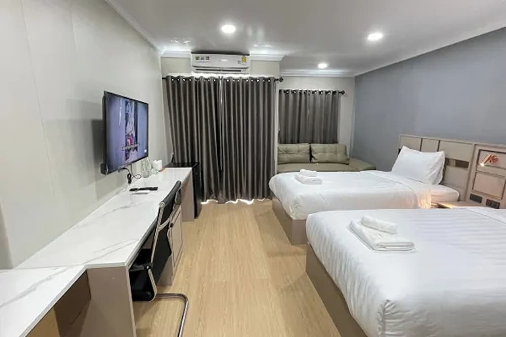 Superior Twin Room photo 2