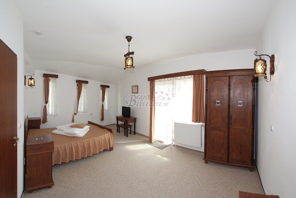 Suite, Mountain View